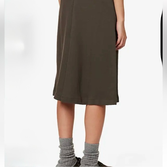 Essentials Fear of God Dark Olive Midi-Skirt With Pockets - Picture 2 of 8